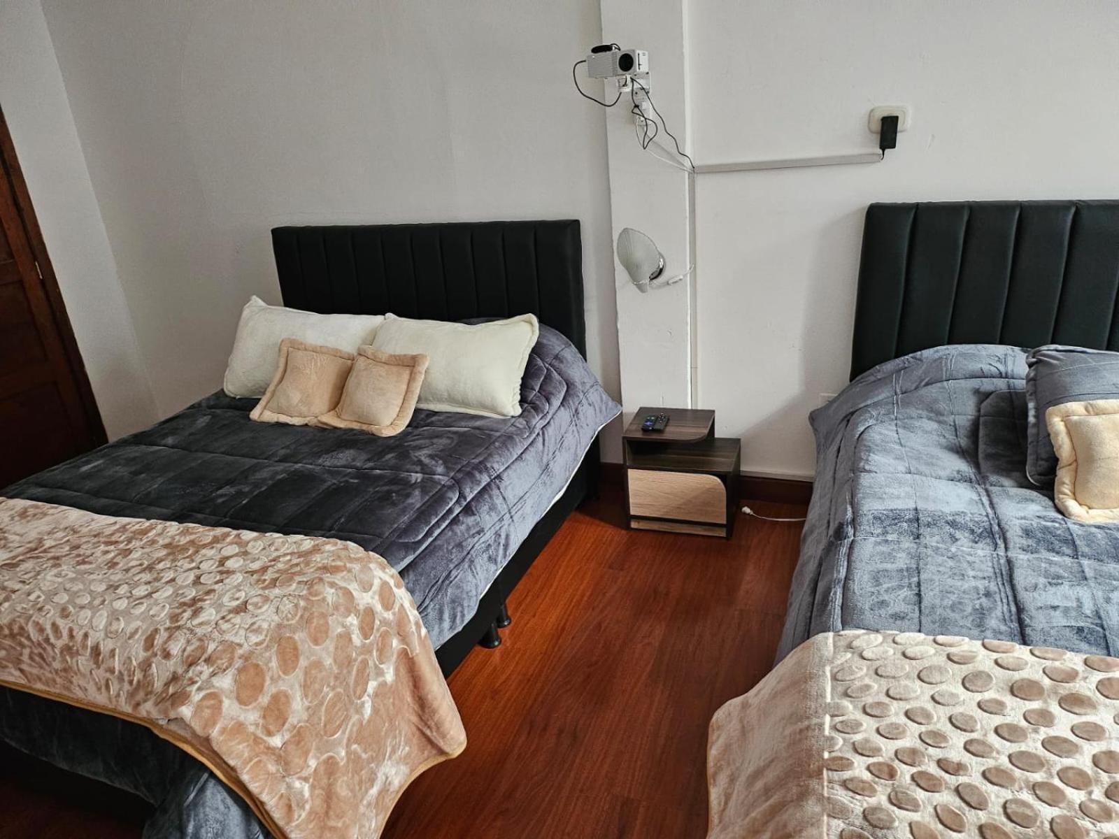 Casa Samor La Candelaria Богота Экстерьер фото