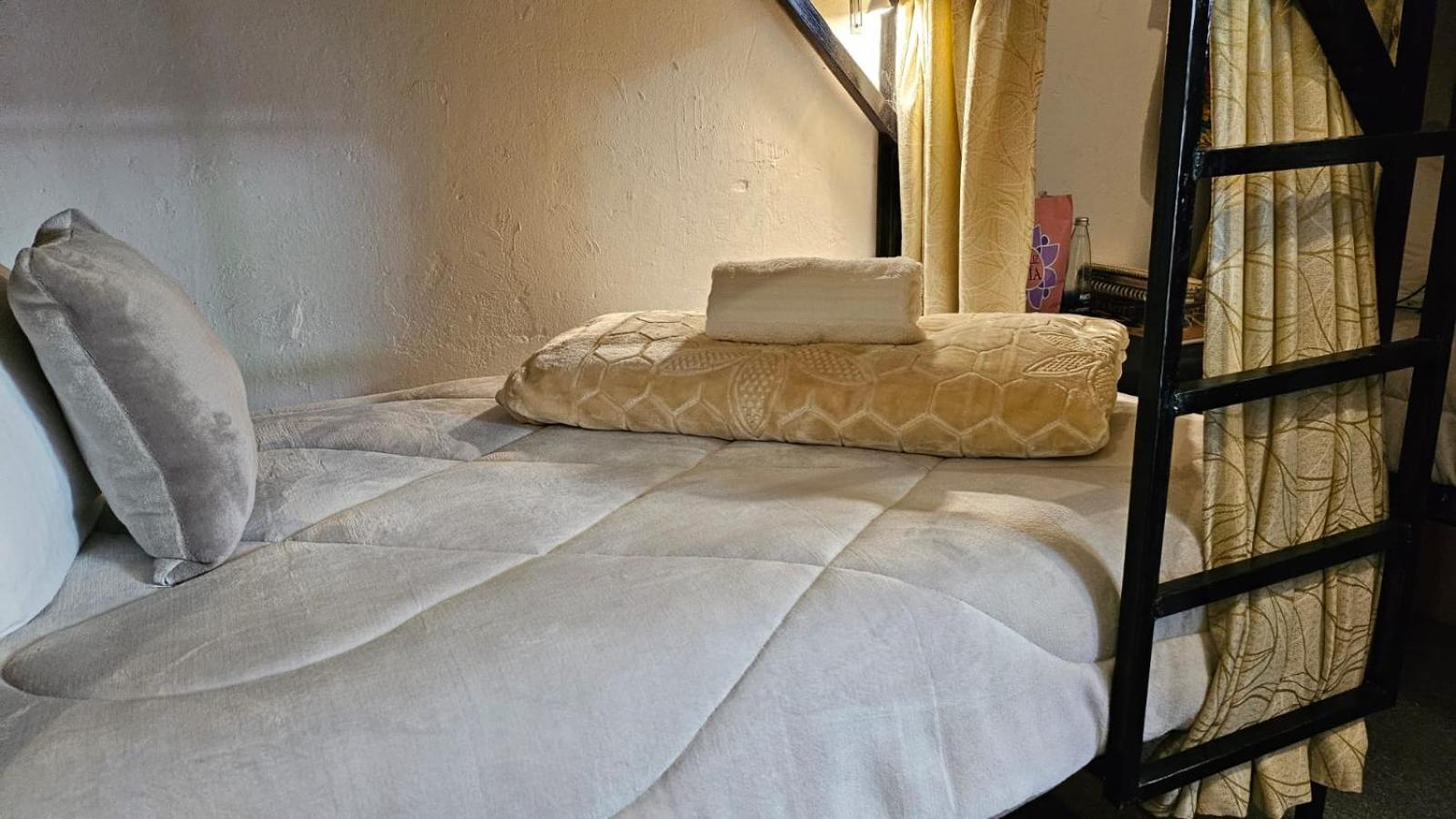 Casa Samor La Candelaria Богота Экстерьер фото